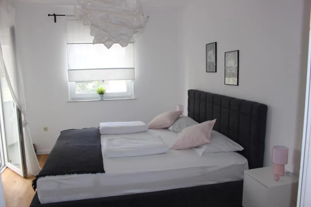 Apartments Luce Trogir