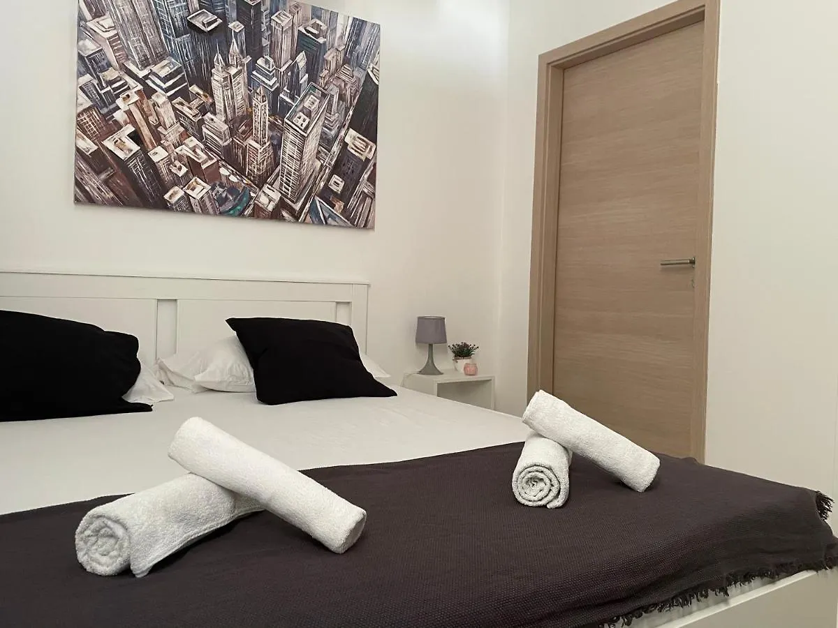 Apartments Luce Trogir 0*,