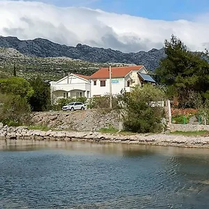 Paklenica Sport , Stari Grad Horvátország